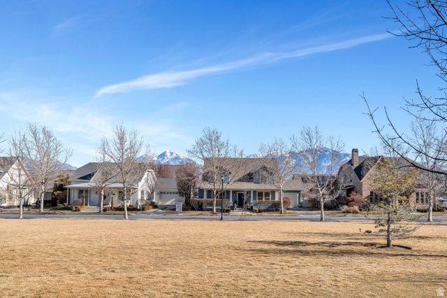 10774 S NAVARRO WAY, South Jordan, UT 84095