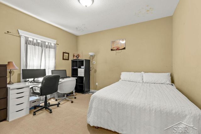 2961 Laurel Park, Saginaw Twp, MI 48603
