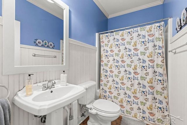 2961 Laurel Park, Saginaw Twp, MI 48603