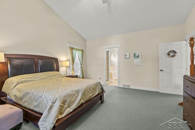 2961 Laurel Park, Saginaw Twp, MI 48603