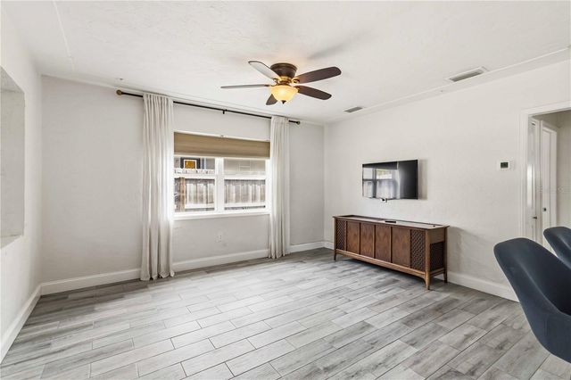 2924 HILLVIEW STREET, Sarasota, FL 34239