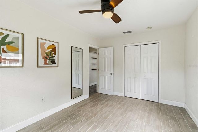 2924 HILLVIEW STREET, Sarasota, FL 34239