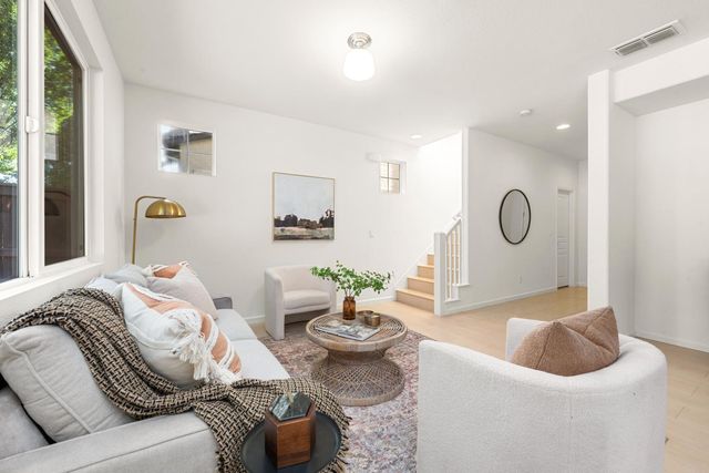 1016 Impressionist Loop, Roseville, CA 95747
