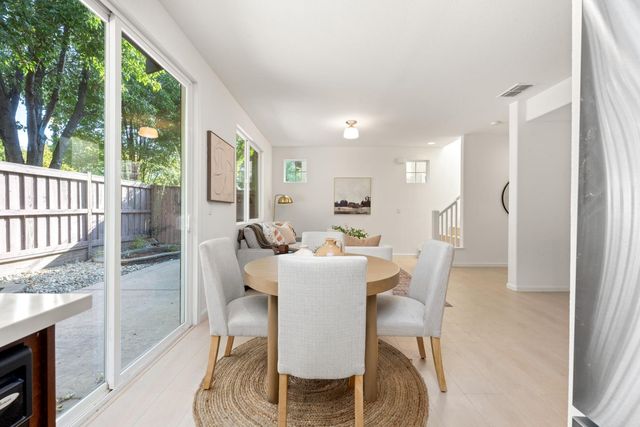 1016 Impressionist Loop, Roseville, CA 95747