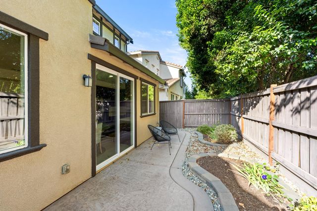 1016 Impressionist Loop, Roseville, CA 95747