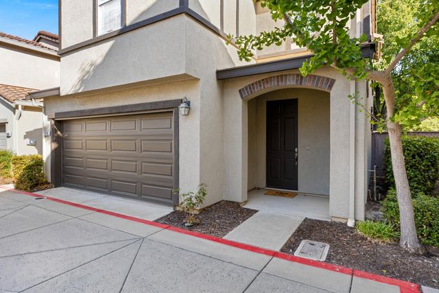 1016 Impressionist Loop, Roseville, CA 95747