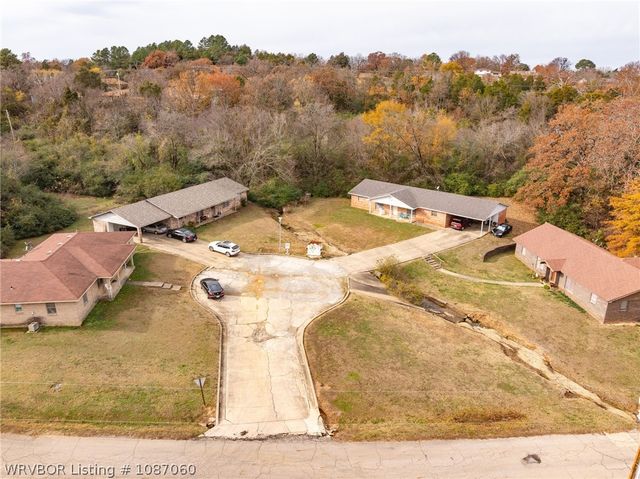 1005-1019 N 13th Street, Van Buren, AR 72956