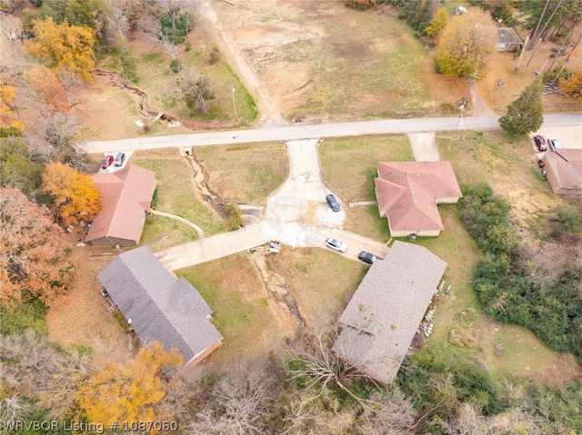 1005-1019 N 13th Street, Van Buren, AR 72956