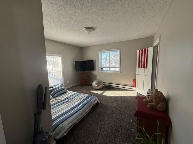 669 Old Highway 8 NW, New Brighton, MN 55112