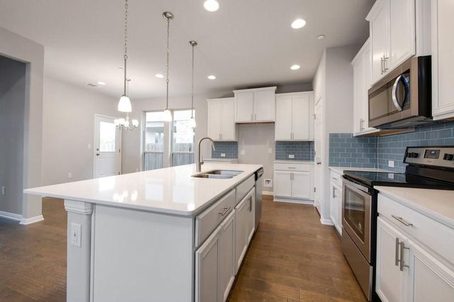 3240 E Whitestone BLVD 18, Cedar Park, TX 78613