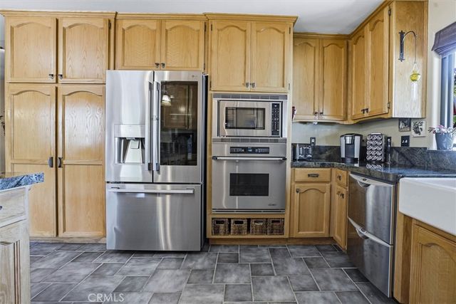 1695 Southfork, Paso Robles, CA 93446