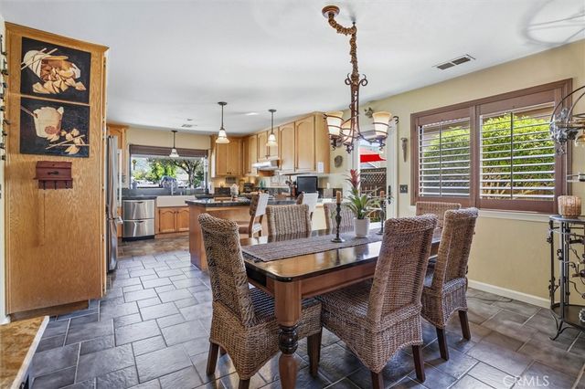 1695 Southfork, Paso Robles, CA 93446