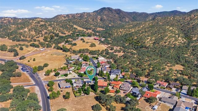 1695 Southfork, Paso Robles, CA 93446