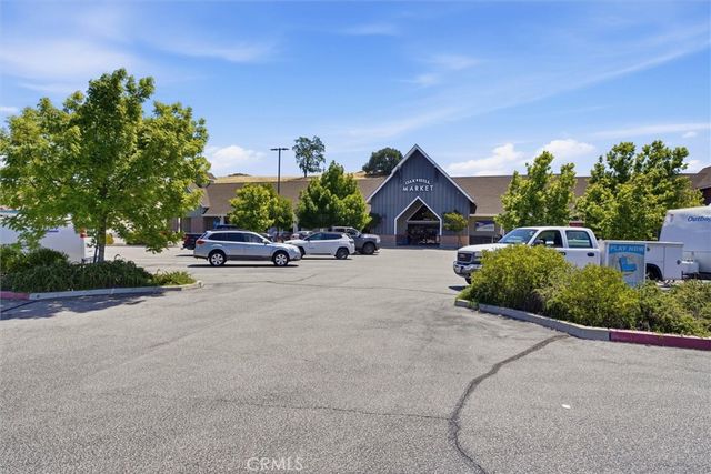 1695 Southfork, Paso Robles, CA 93446