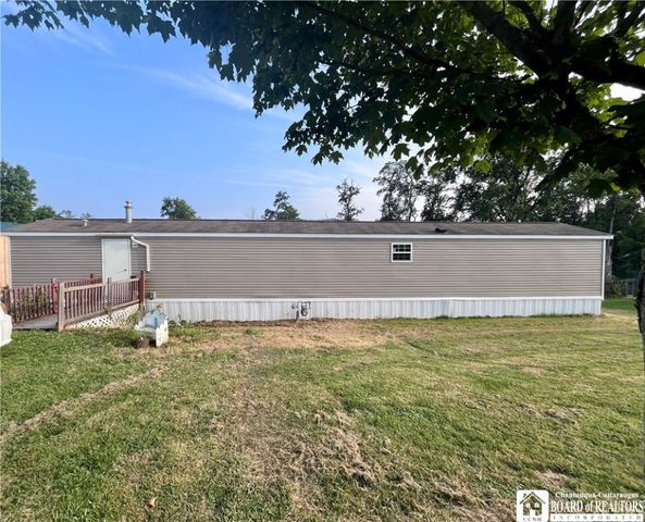 9266 Low Street, Genesee, NY 14721