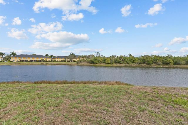 11754 TEMPEST HARBOR LOOP, Venice, FL 34292