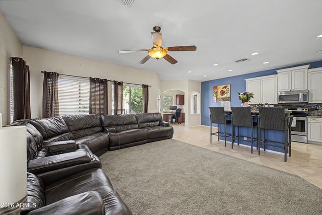 10032 E LOS LAGOS VISTA Avenue, Mesa, AZ 85209