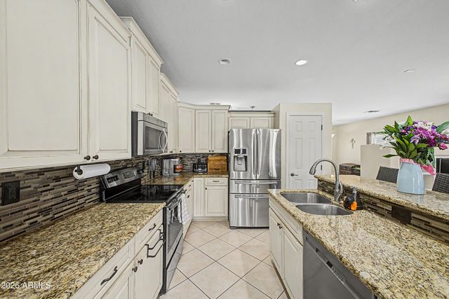 10032 E LOS LAGOS VISTA Avenue, Mesa, AZ 85209