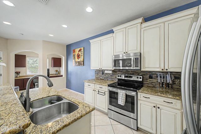 10032 E LOS LAGOS VISTA Avenue, Mesa, AZ 85209