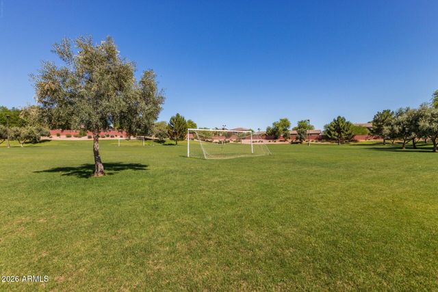 10032 E LOS LAGOS VISTA Avenue, Mesa, AZ 85209
