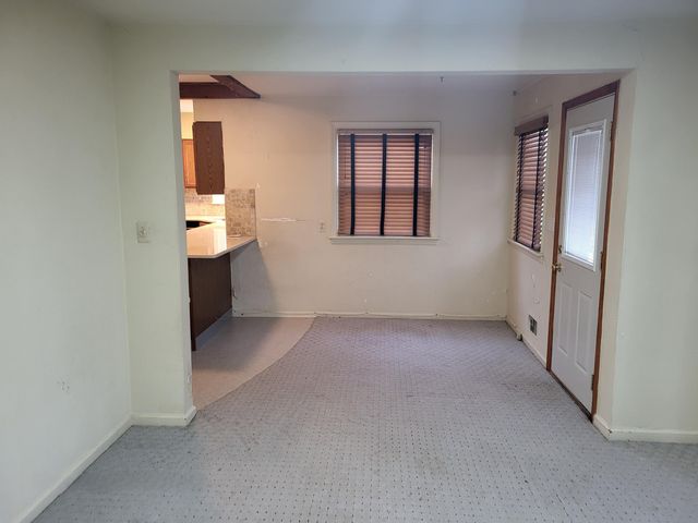 1406 Houseman Avenue NE, Grand Rapids, MI 49505