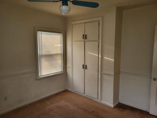 1406 Houseman Avenue NE, Grand Rapids, MI 49505