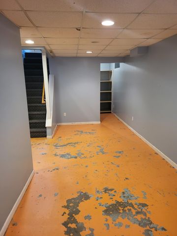 1406 Houseman Avenue NE, Grand Rapids, MI 49505