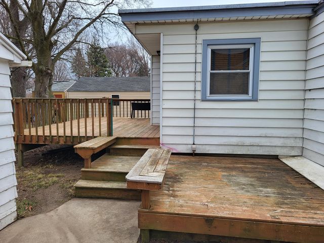 1406 Houseman Avenue NE, Grand Rapids, MI 49505