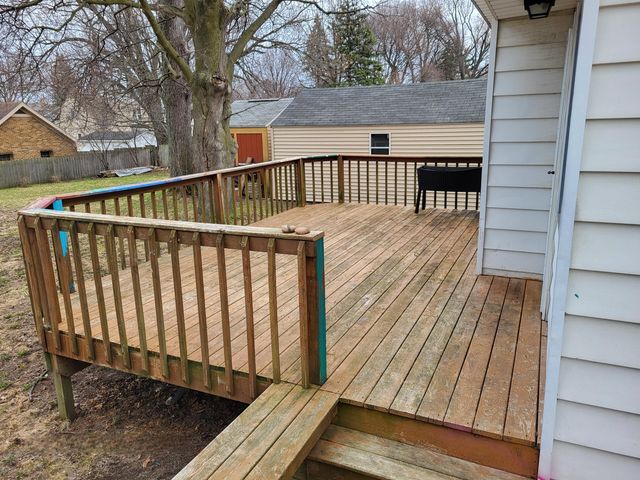 1406 Houseman Avenue NE, Grand Rapids, MI 49505