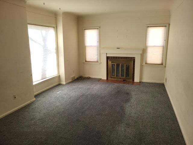 1406 Houseman Avenue NE, Grand Rapids, MI 49505