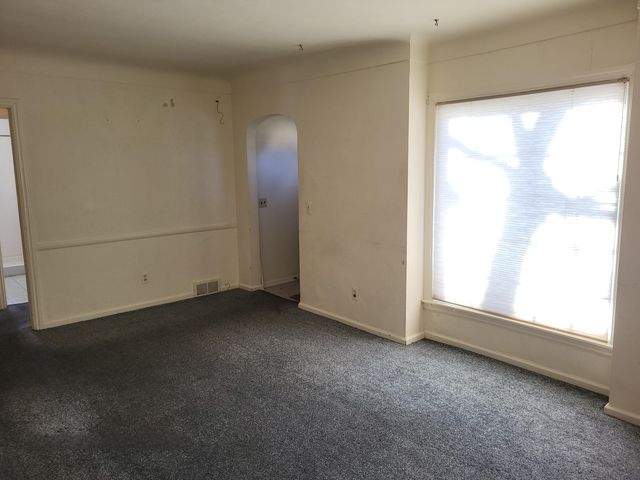 1406 Houseman Avenue NE, Grand Rapids, MI 49505