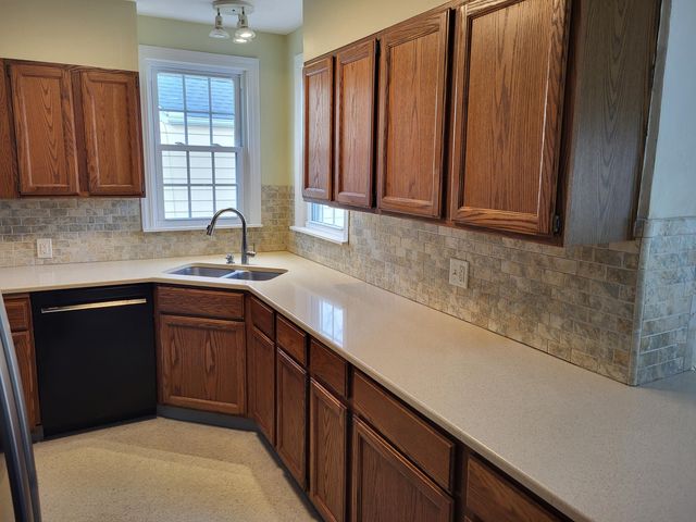 1406 Houseman Avenue NE, Grand Rapids, MI 49505