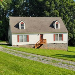 509 Meadowbrook Lane, Rustburg, VA 24588