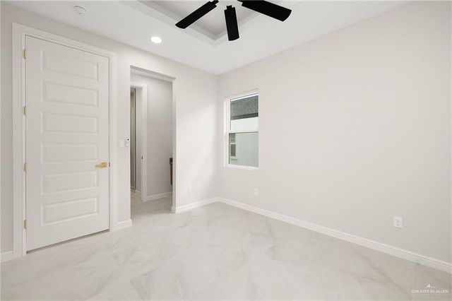 9106 N 25th Lane, Mcallen, TX 78504