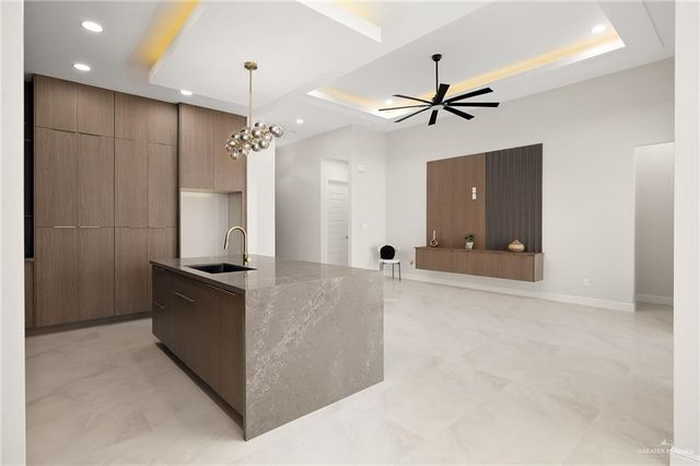 9106 N 25th Lane, Mcallen, TX 78504