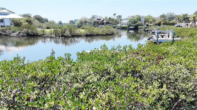 231 LAGOON DRIVE, Palm Harbor, FL 34683