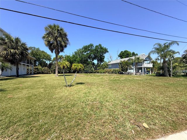 231 LAGOON DRIVE, Palm Harbor, FL 34683