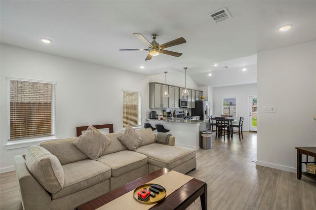 21939 Esparto Hills Trail, Tomball, TX 77377