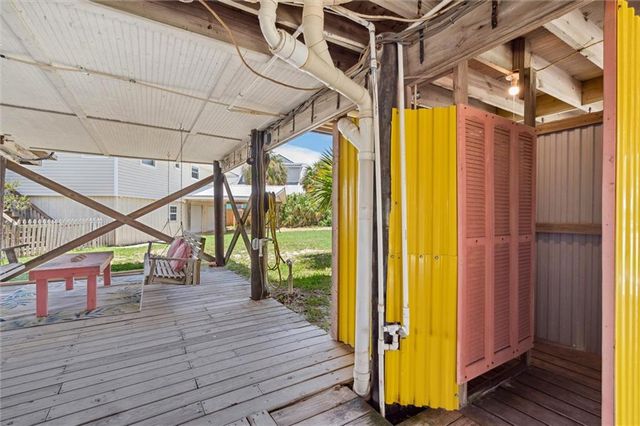 321 Port Royal Street, Dauphin Island, AL 36528