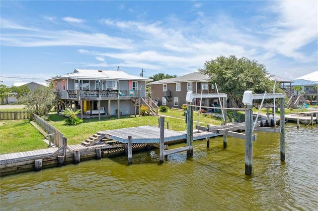 321 Port Royal Street, Dauphin Island, AL 36528