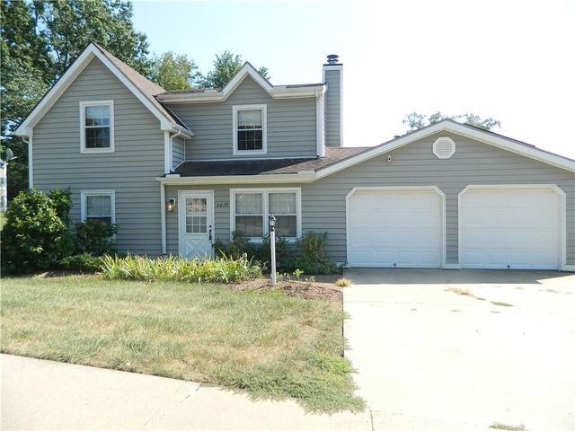 3619 Lakecrest Court, Lawrence, KS 66049