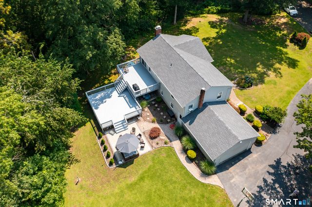 148 Highwoods Drive, Guilford, CT 06437