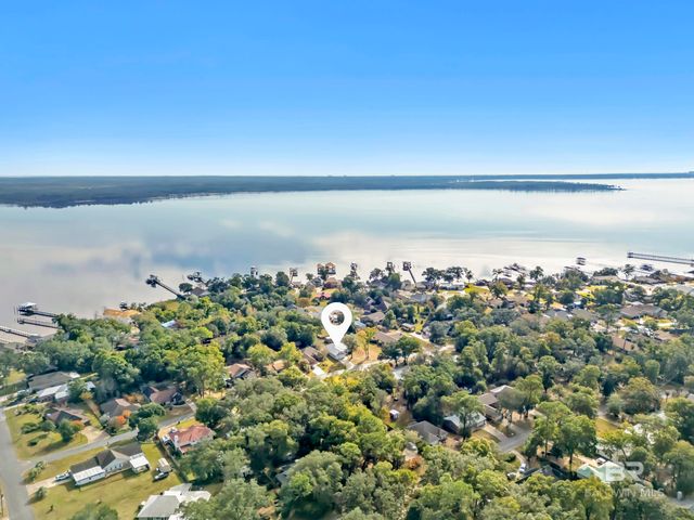 2181 Spanish Oak Drive, Lillian, AL 36549