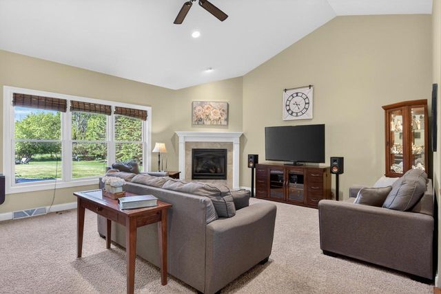 2707 Rolling Meadows DRIVE, Sheboygan, WI 53083