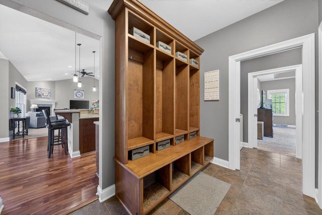 2707 Rolling Meadows DRIVE, Sheboygan, WI 53083
