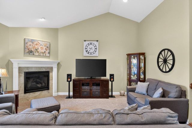2707 Rolling Meadows DRIVE, Sheboygan, WI 53083