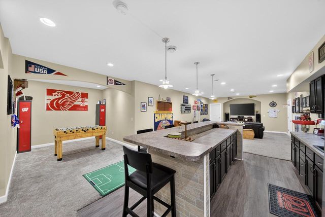 2707 Rolling Meadows DRIVE, Sheboygan, WI 53083