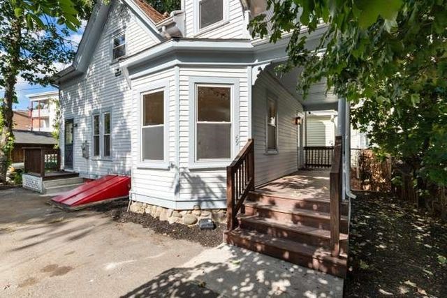 69 Franklin St, Lynn, MA 01902