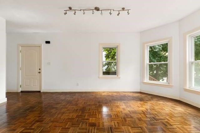 69 Franklin St, Lynn, MA 01902