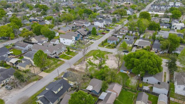 4819 Cetti Street, Houston, TX 77009